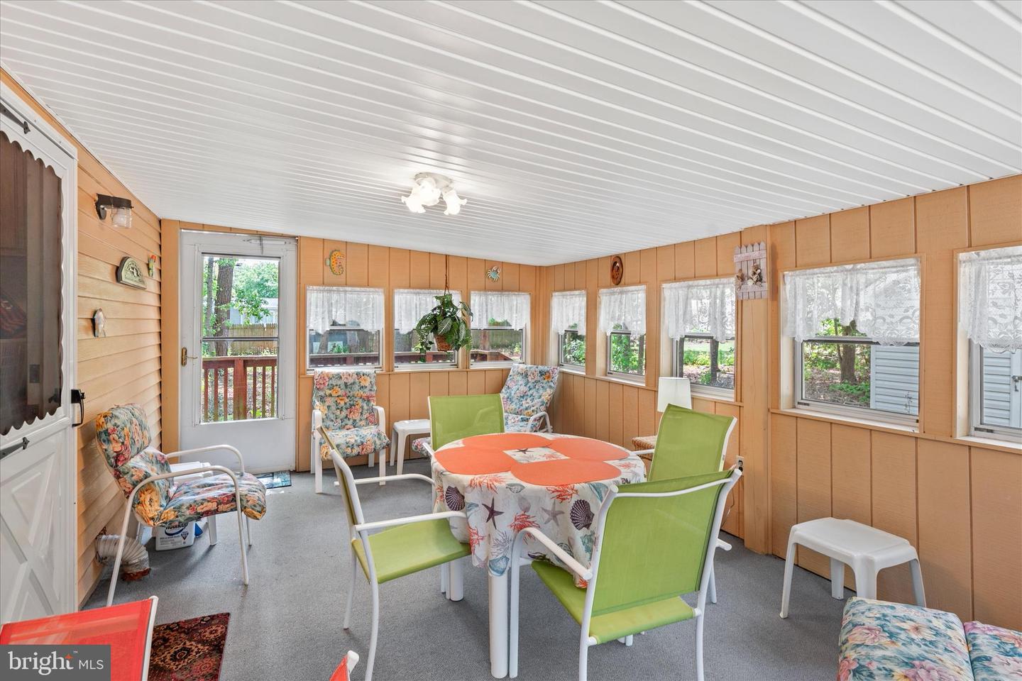 24128 Celtic St Property Photo 34