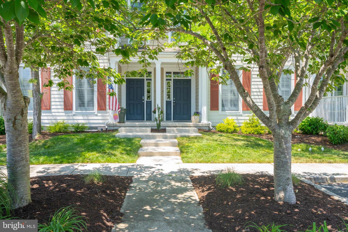 126 OCTOBER GLORY AVE #H Property Photo 1