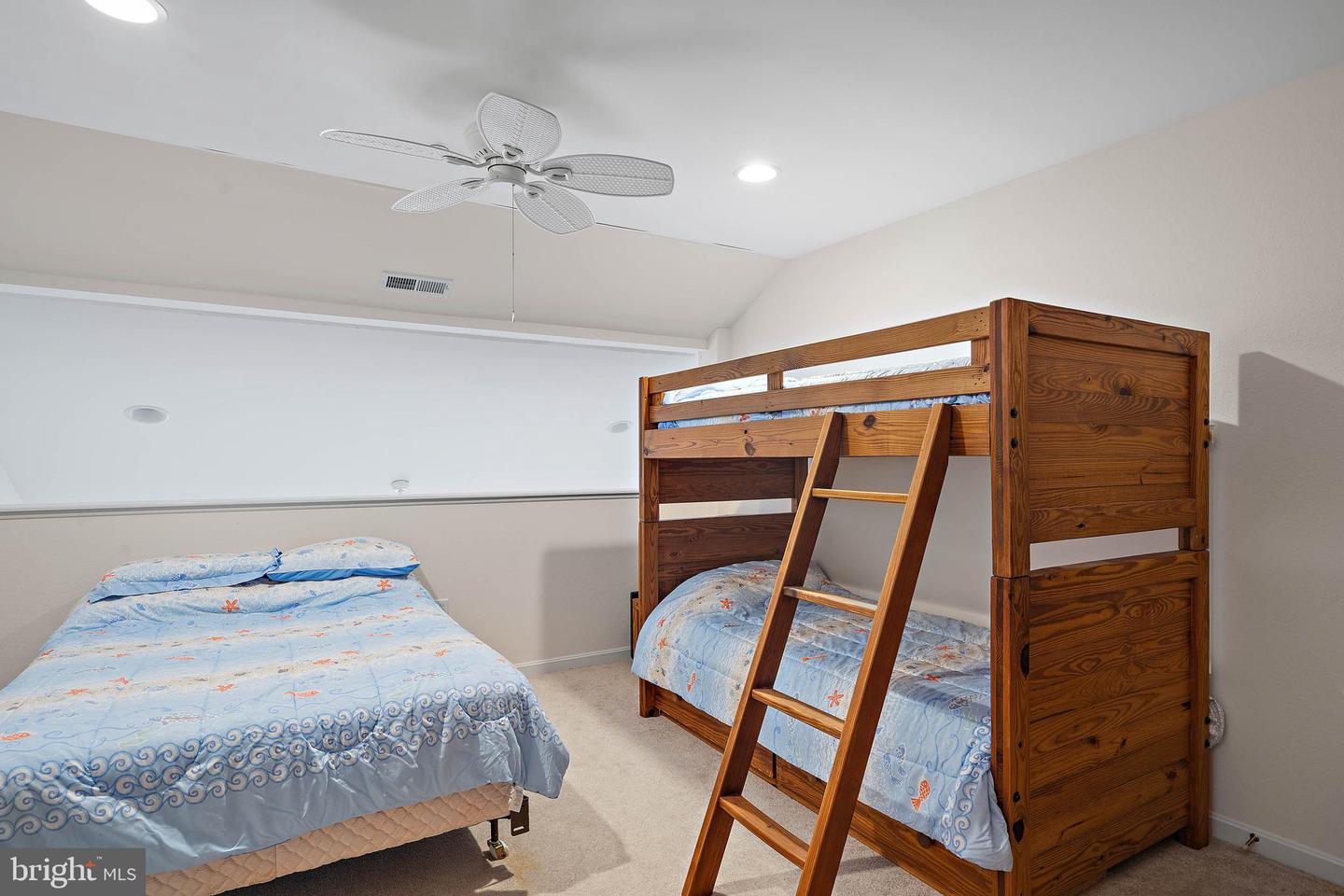 126 October Glory Ave #h Property Photo 33