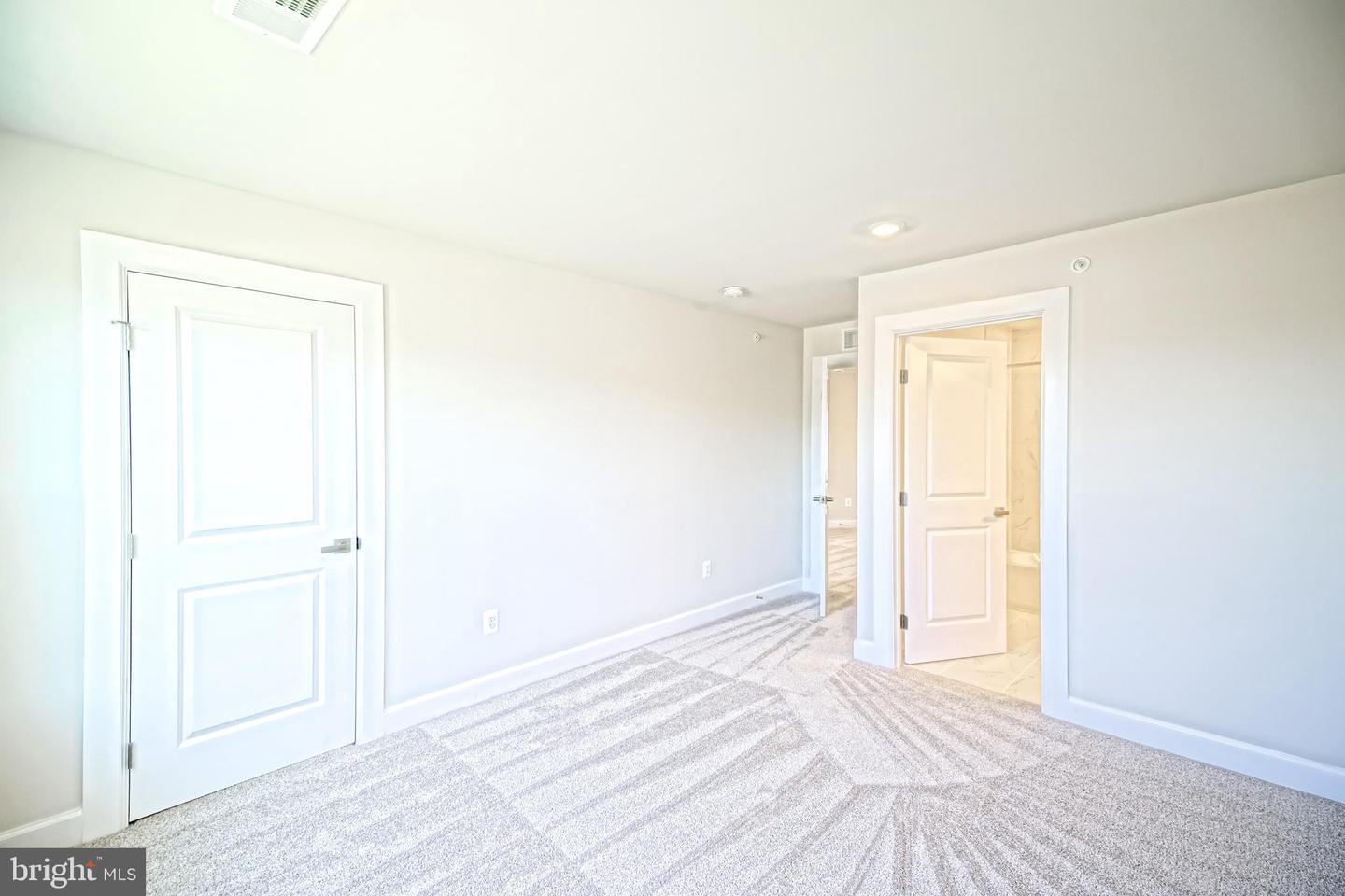 223 Red Cedar Dr Property Photo 37
