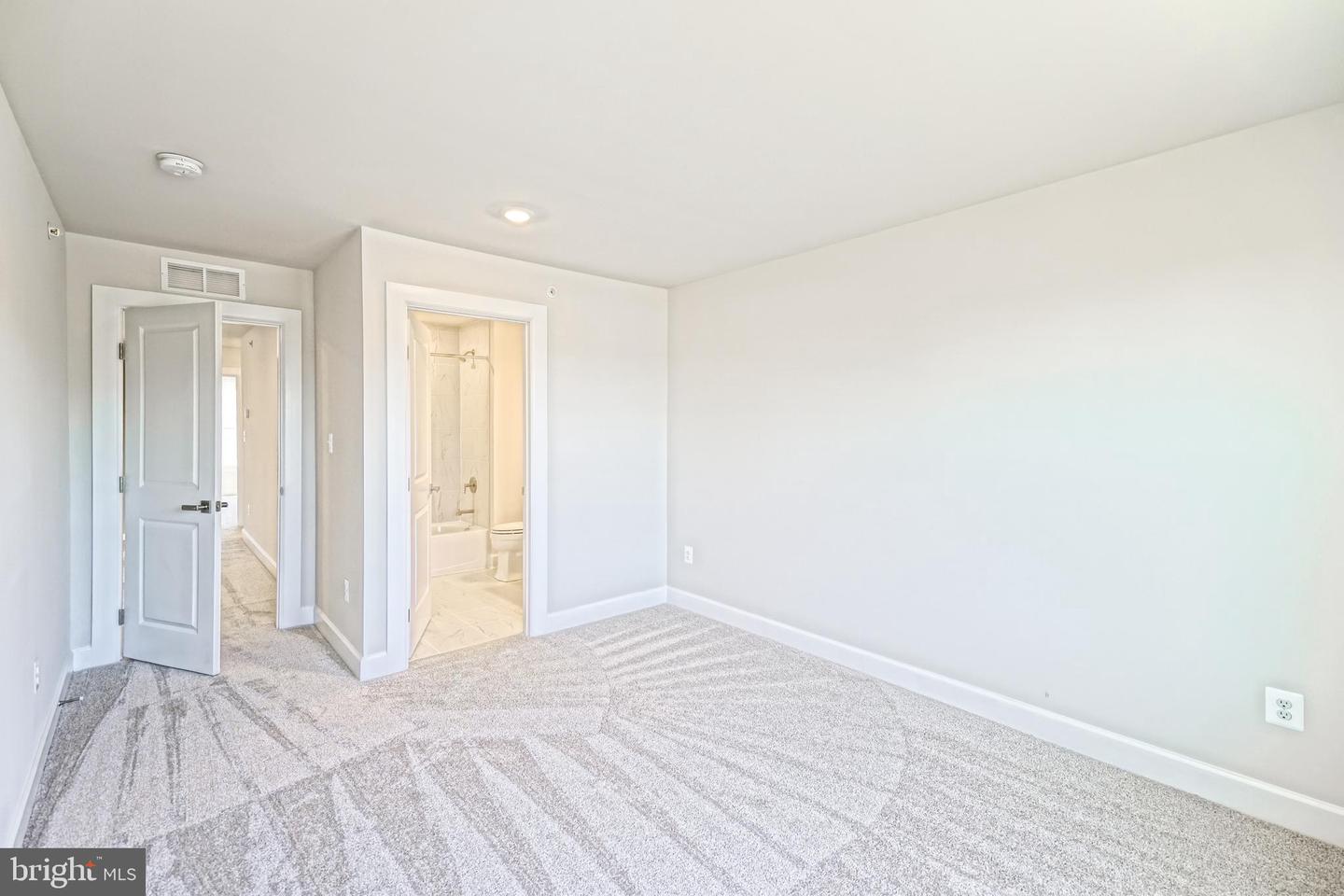 223 Red Cedar Dr Property Photo 38