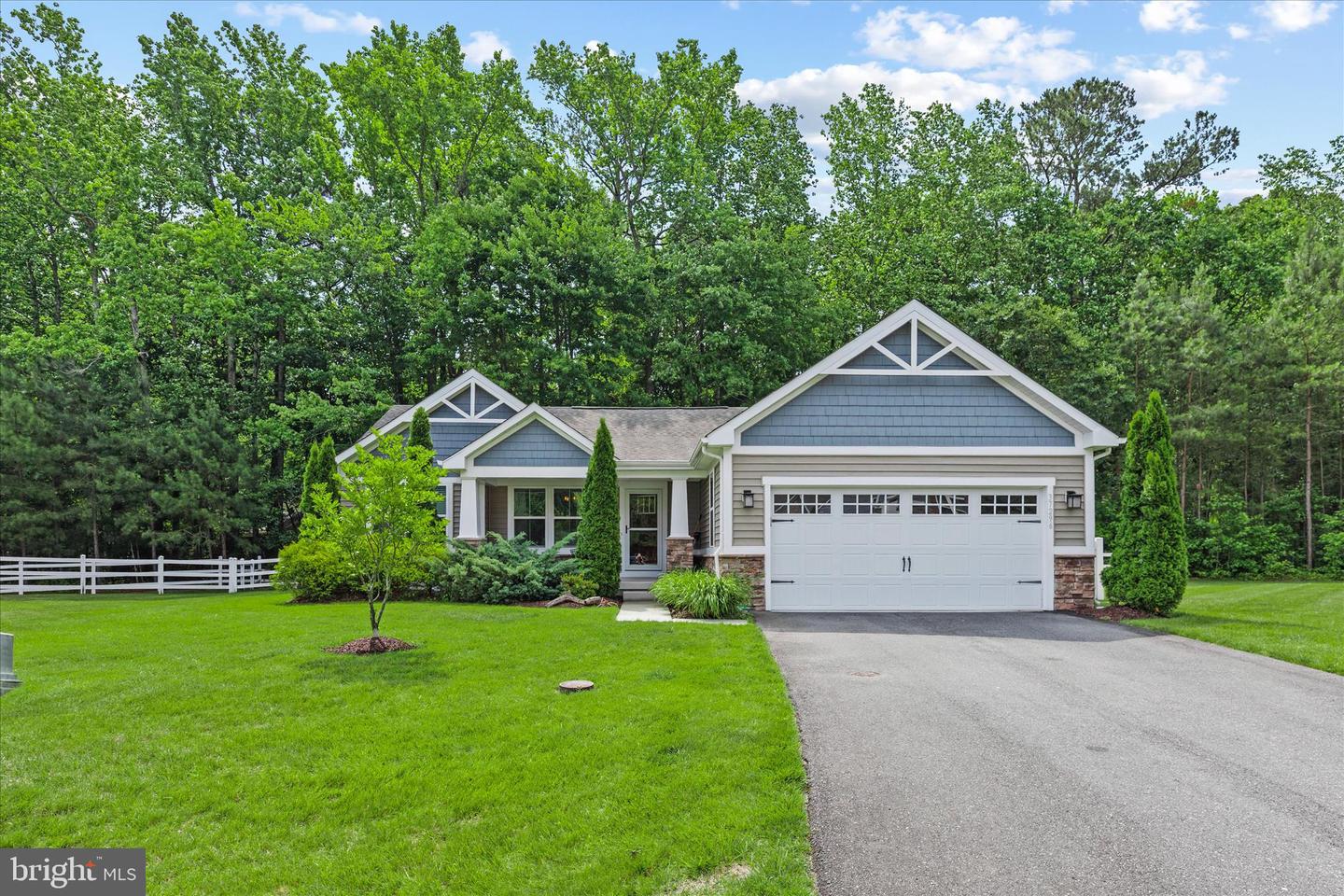 37296 Woods Run Property Photo 1