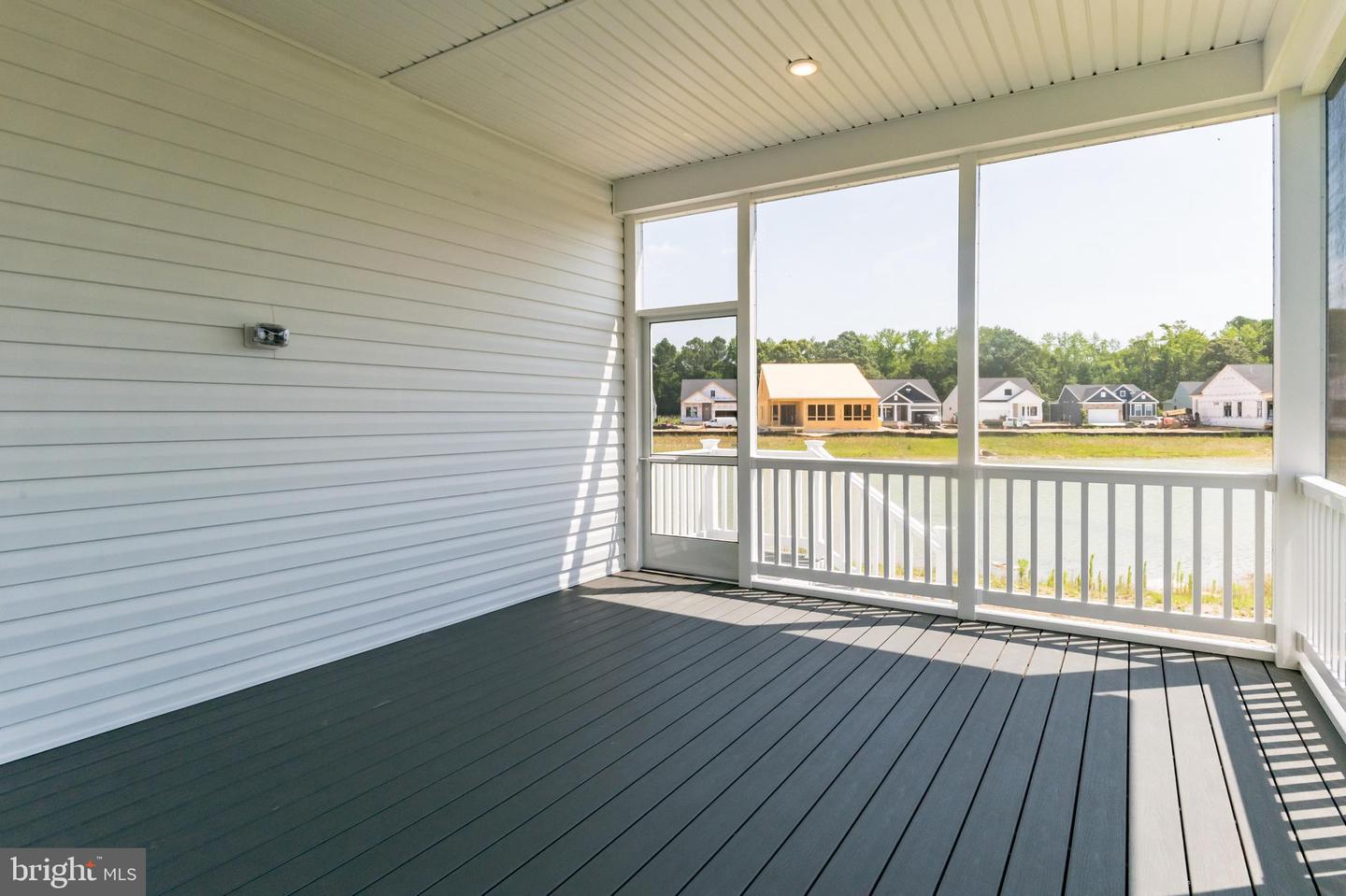 20424 Skipjack Dr Property Photo 13