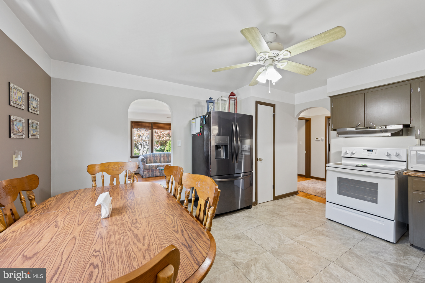 21089 Elizabeth Ave Property Photo 12