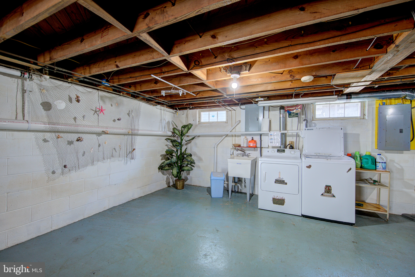 21089 Elizabeth Ave Property Photo 21