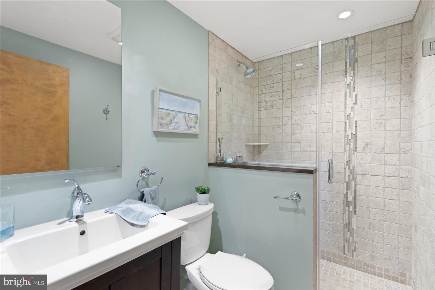 21095 Elizabeth Ave Property Photo 19