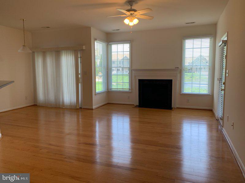 38356 Old Mill Way #45 Property Photo 5