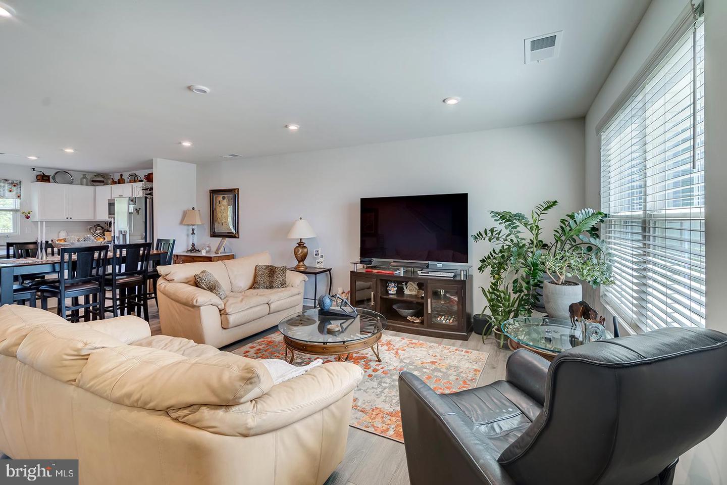 28051 Starfish Ct Property Photo 8