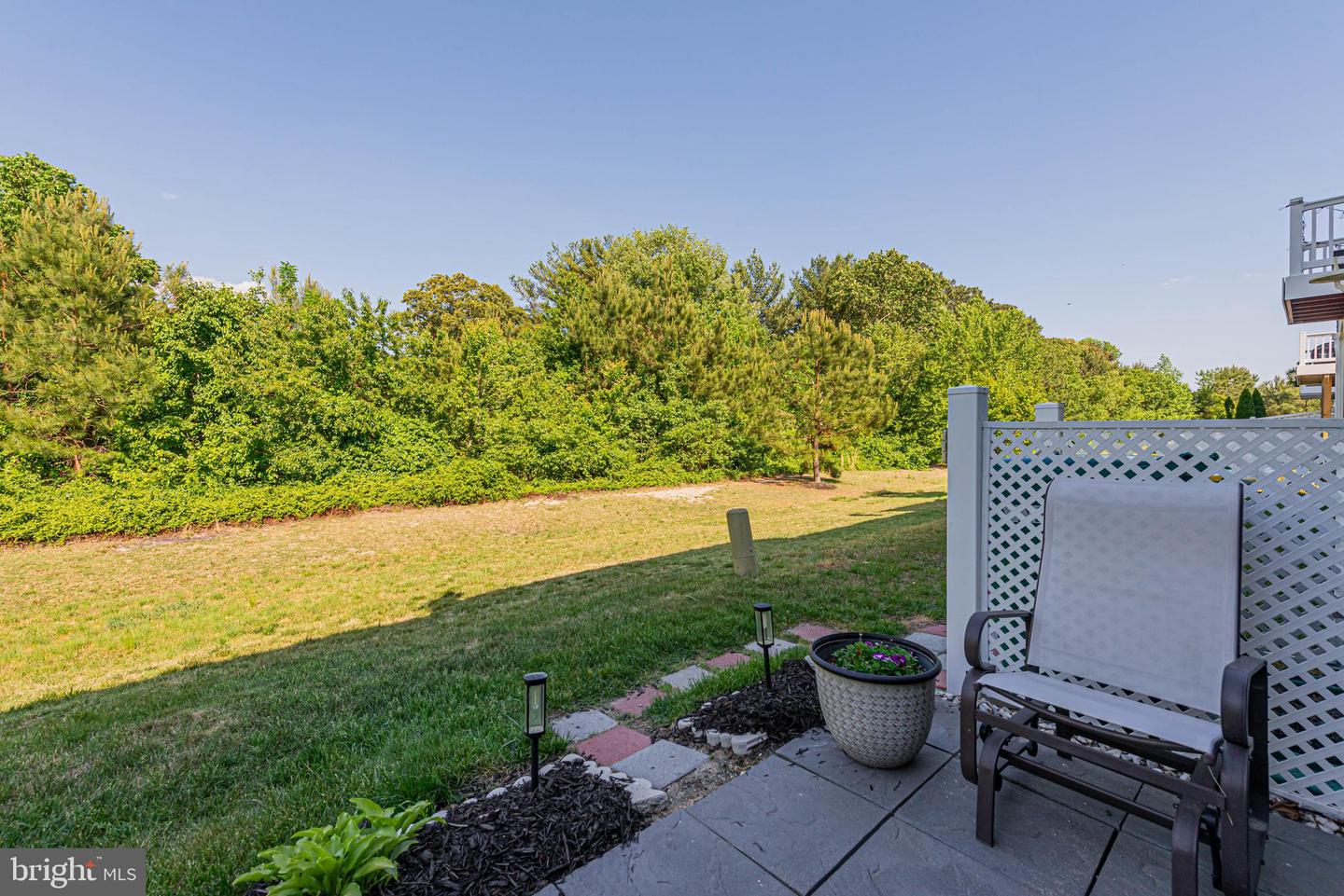 20906 Brunswick Ln Property Photo 6