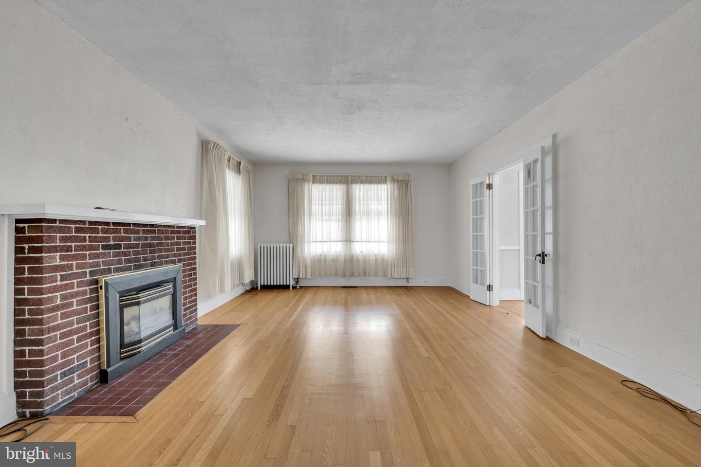 110 Delaware Ave Property Photo 17