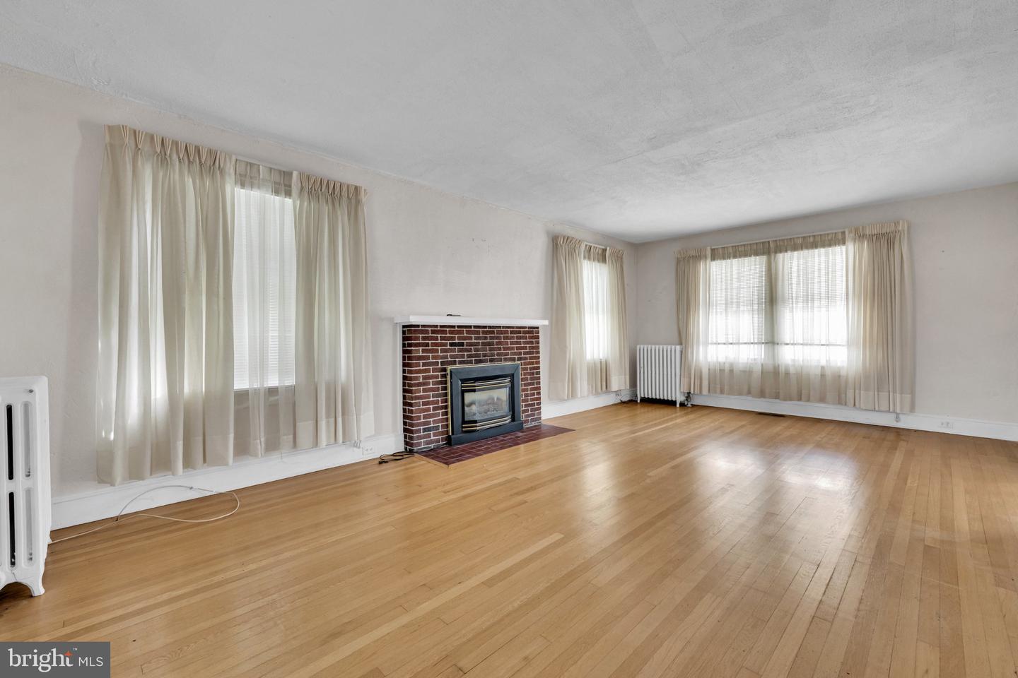 110 Delaware Ave Property Photo 19