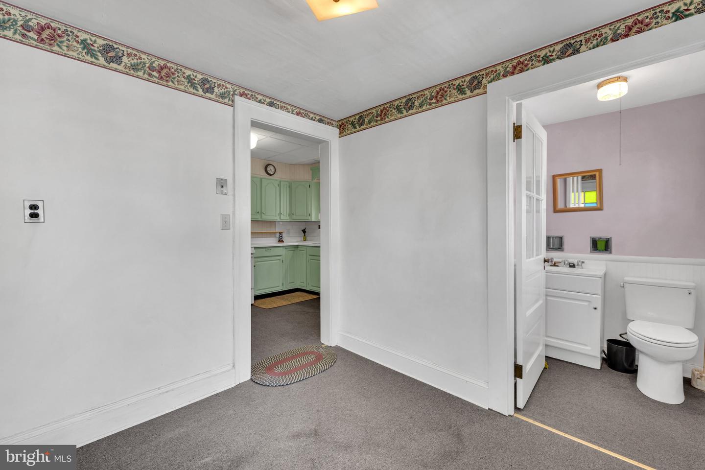 110 Delaware Ave Property Photo 37