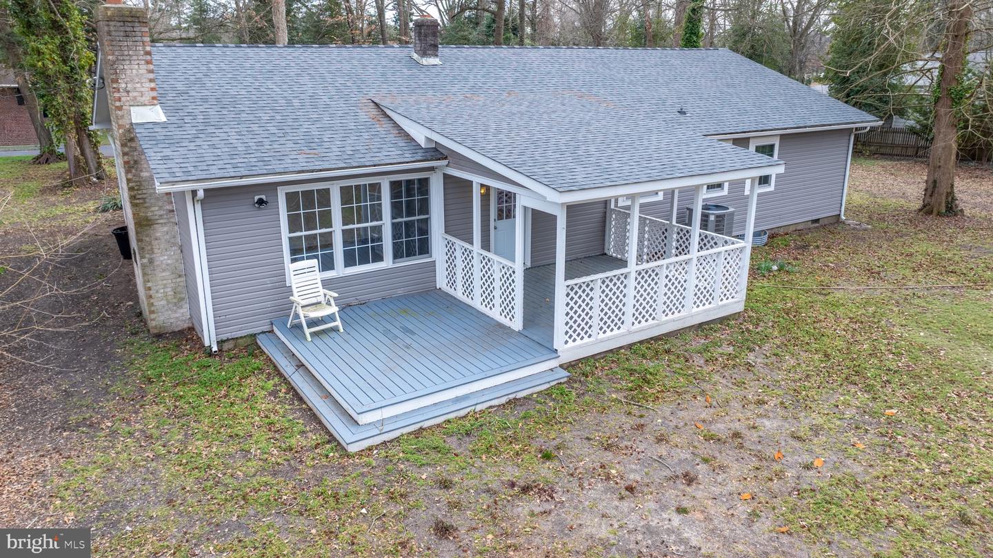 24208 Beaver Dam Dr Property Photo 4