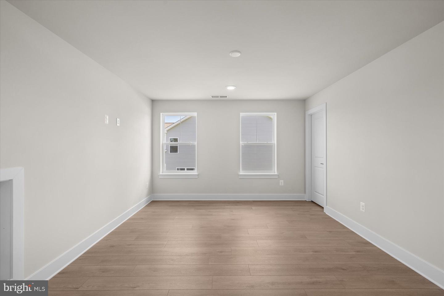 24734 Michael Isler Ave Property Photo 32