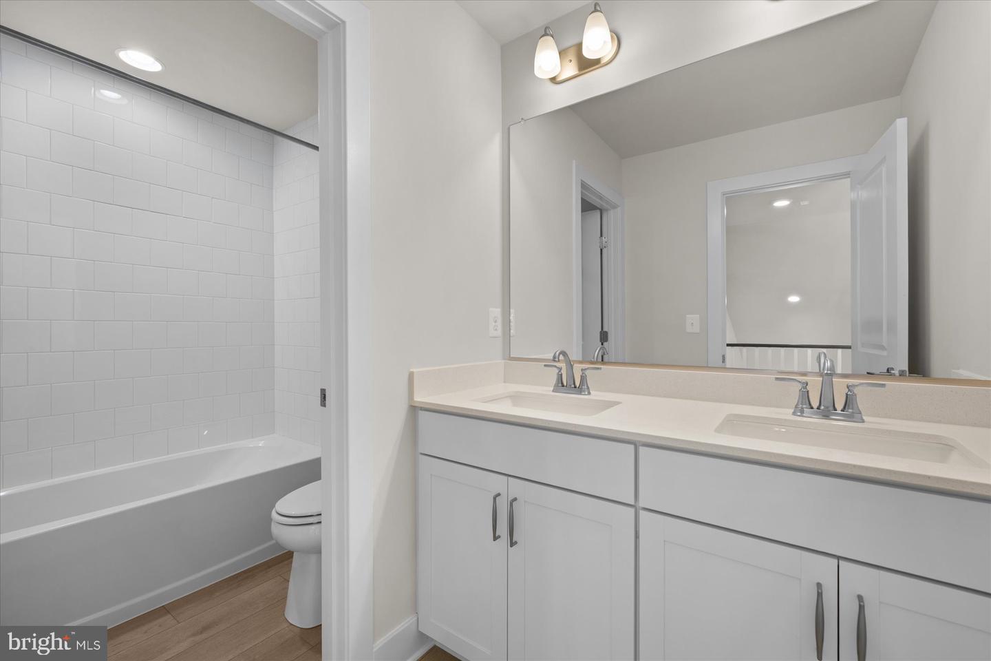 24734 Michael Isler Ave Property Photo 41