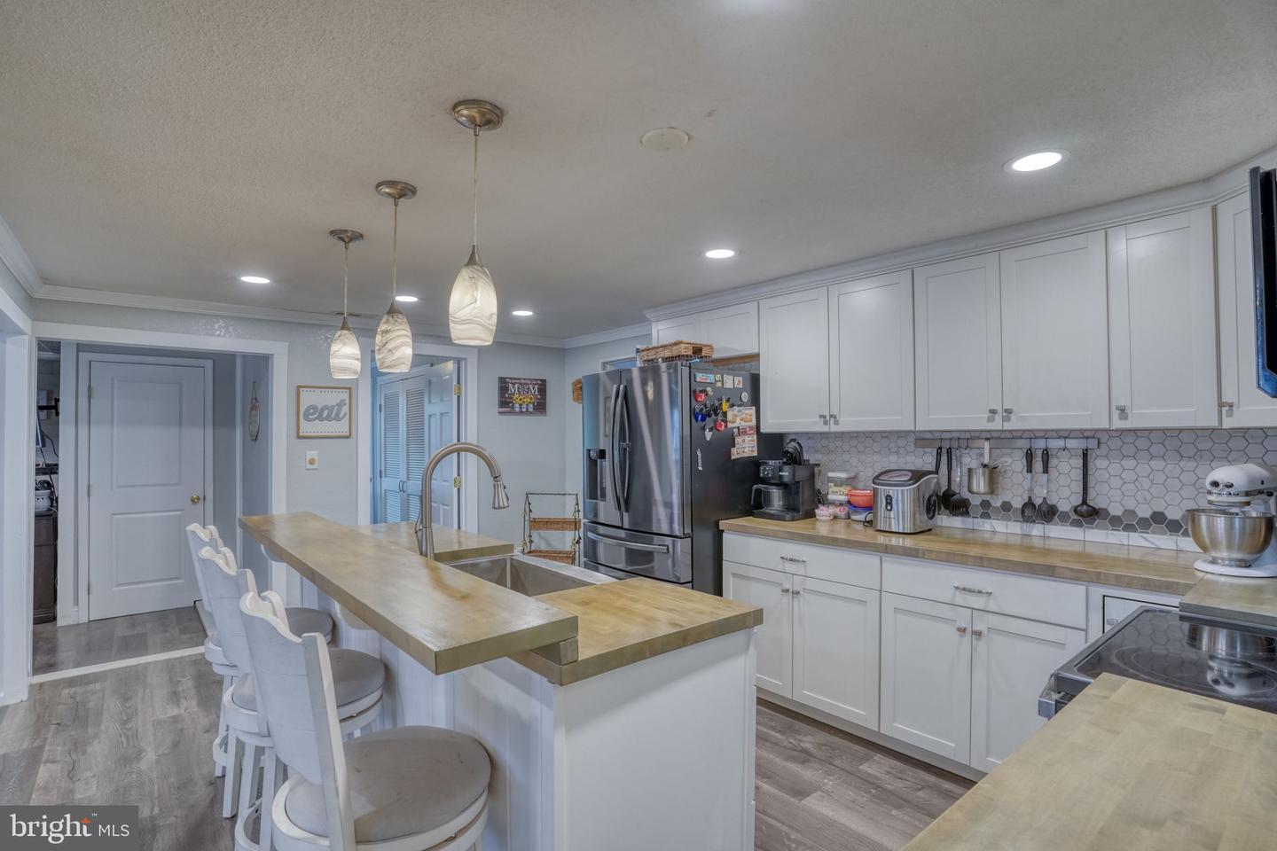 22451 Wood Branch Rd Property Photo 12