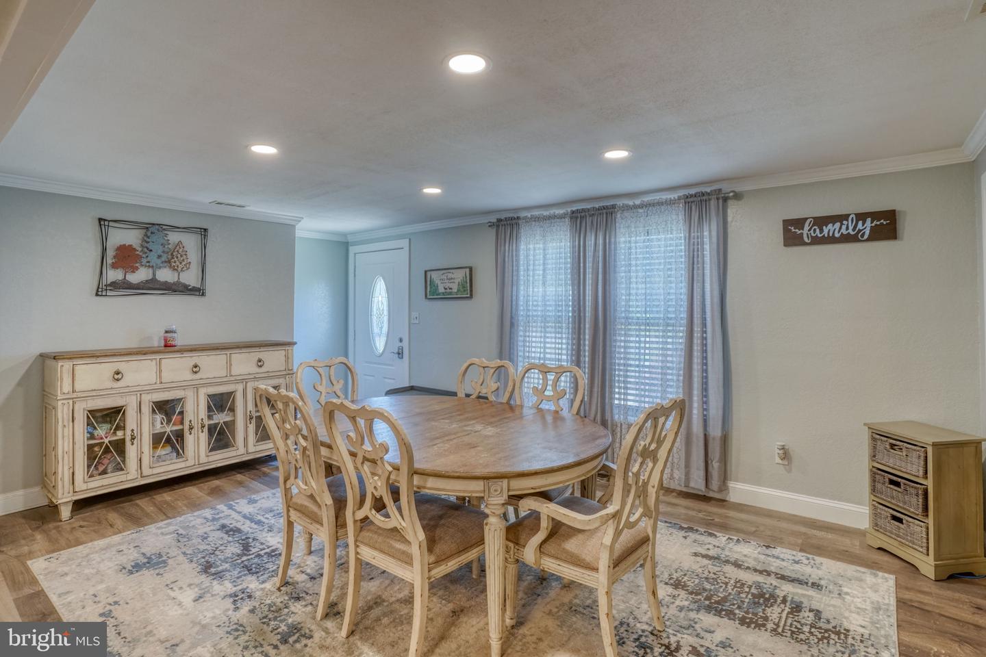 22451 Wood Branch Rd Property Photo 17