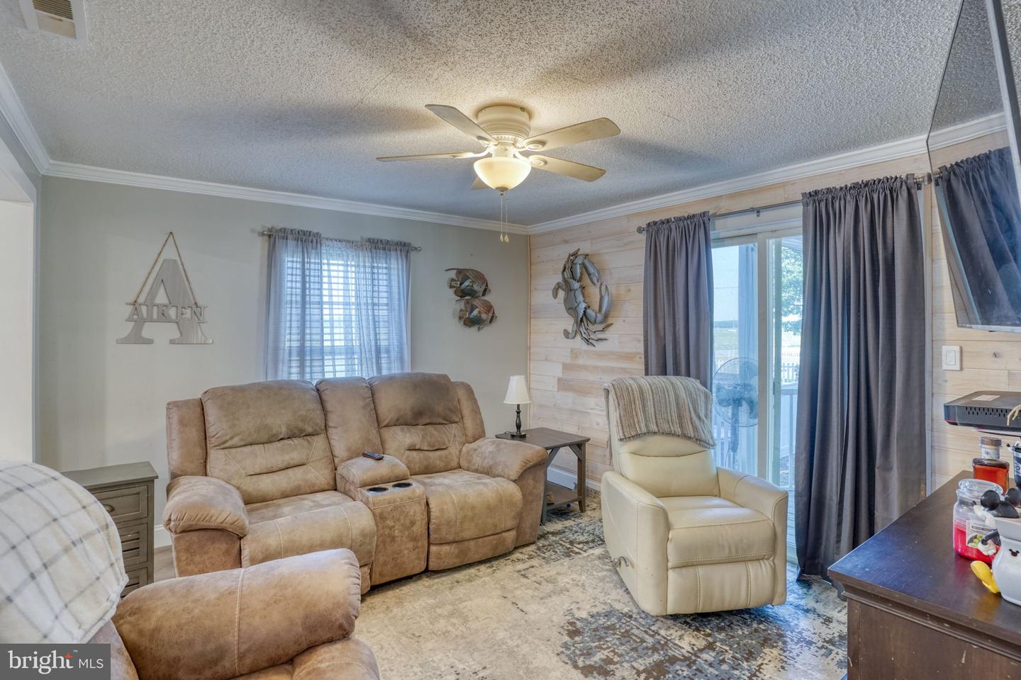 22451 Wood Branch Rd Property Photo 19