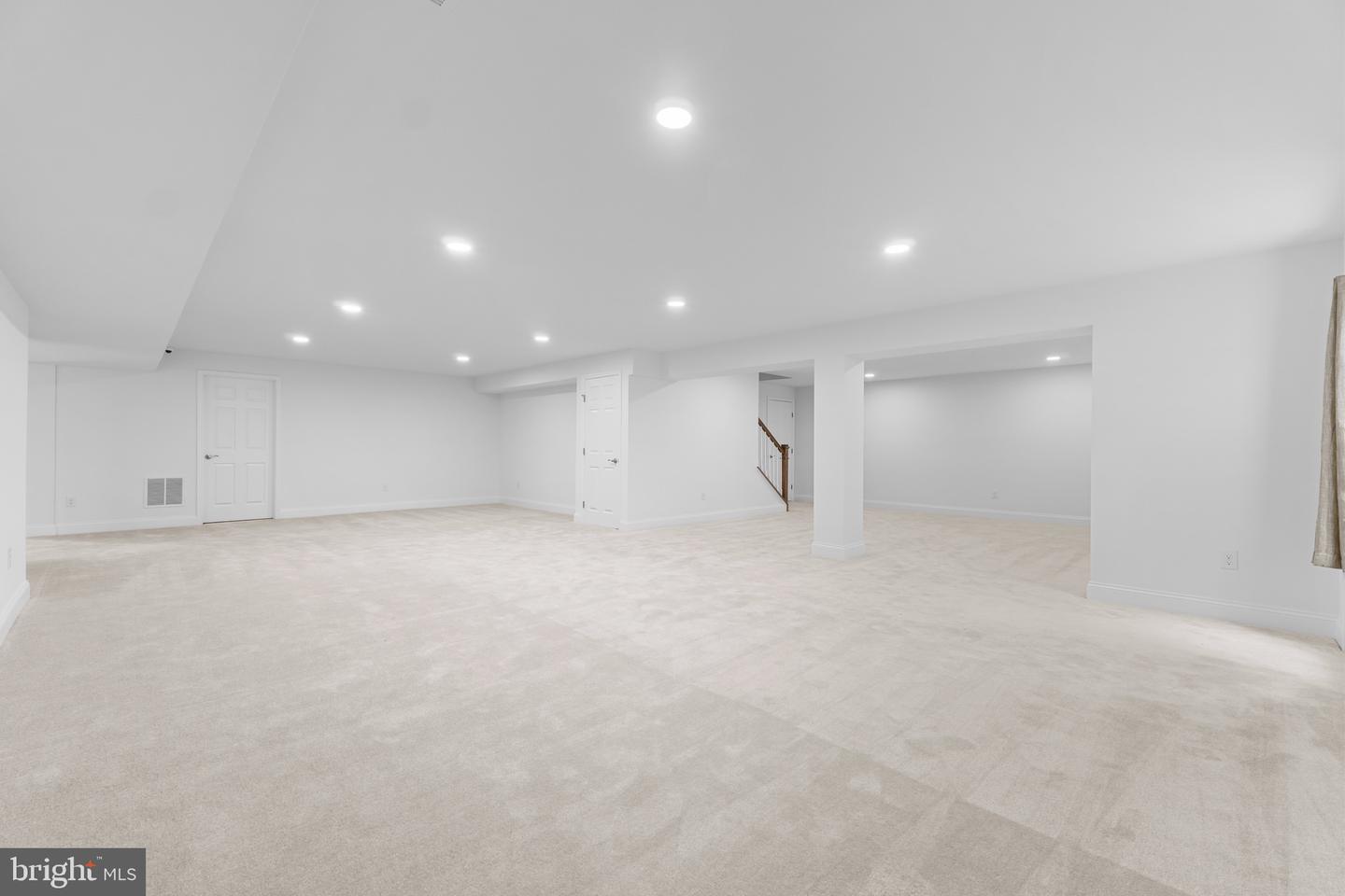 20430 Honeysuckle Dr Property Photo 51