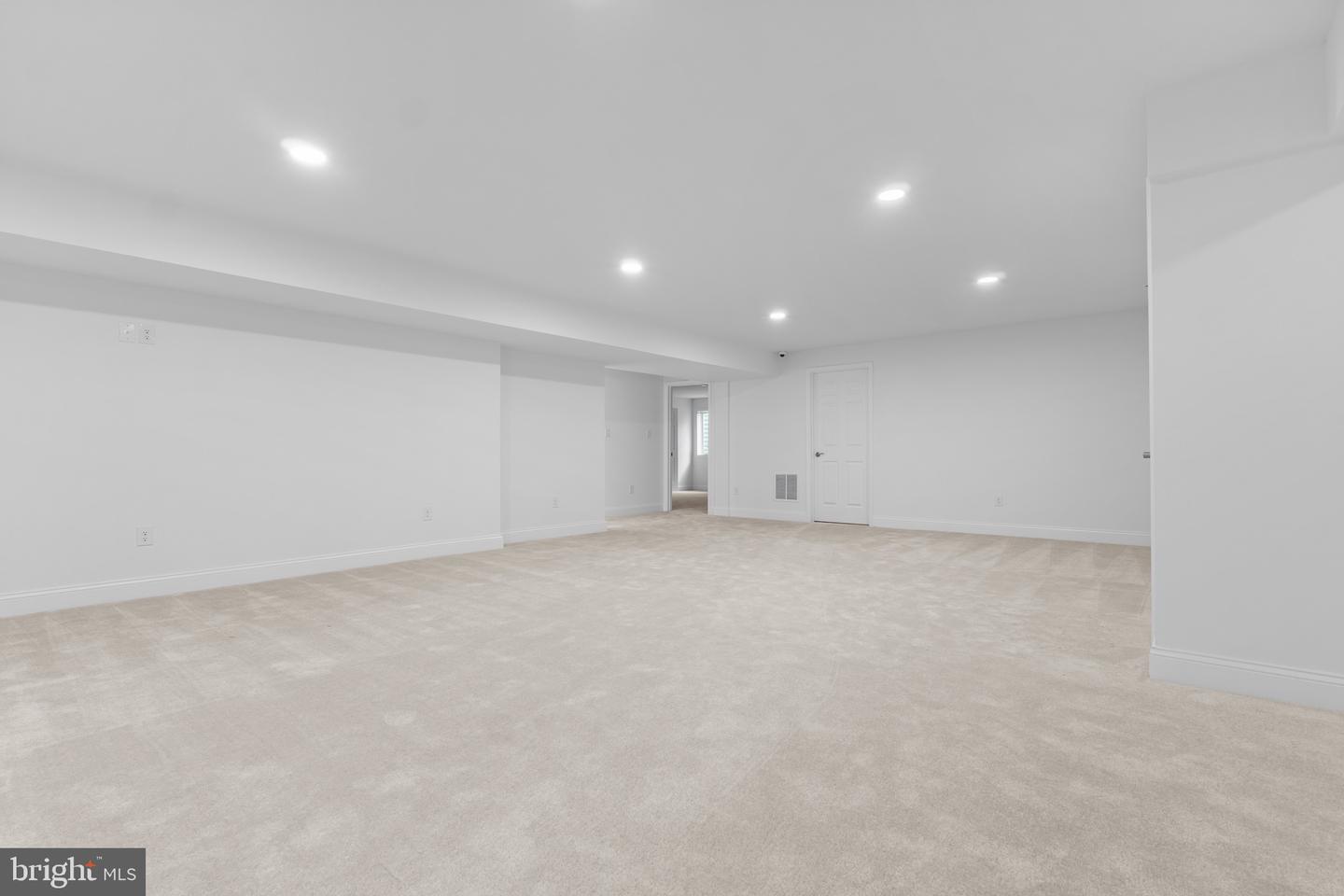 20430 Honeysuckle Dr Property Photo 52