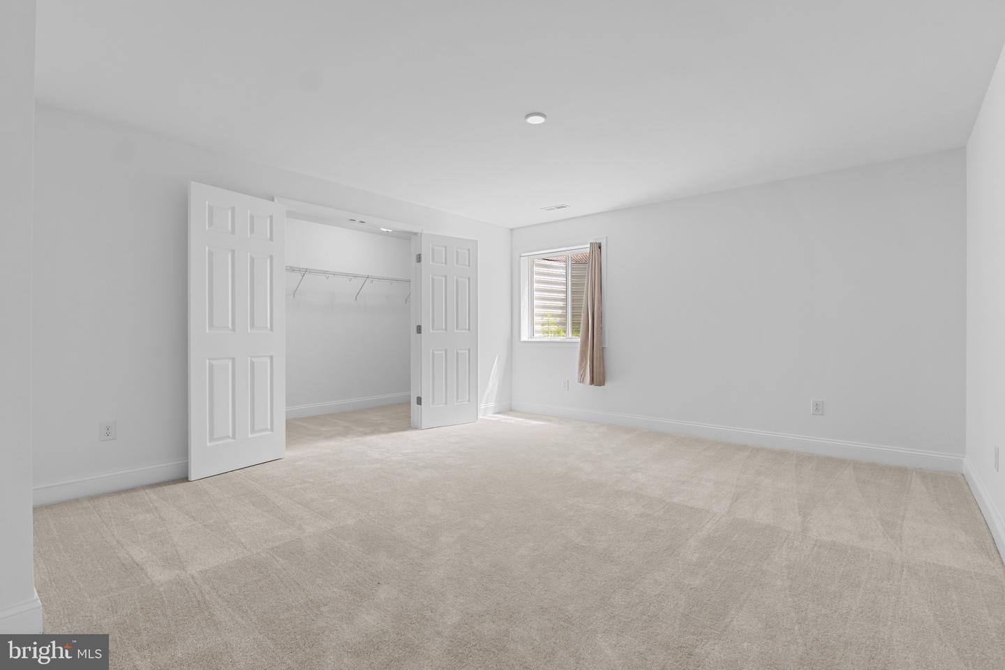 20430 Honeysuckle Dr Property Photo 54