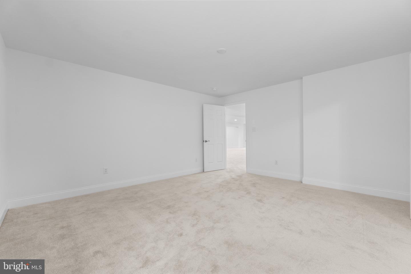 20430 Honeysuckle Dr Property Photo 55
