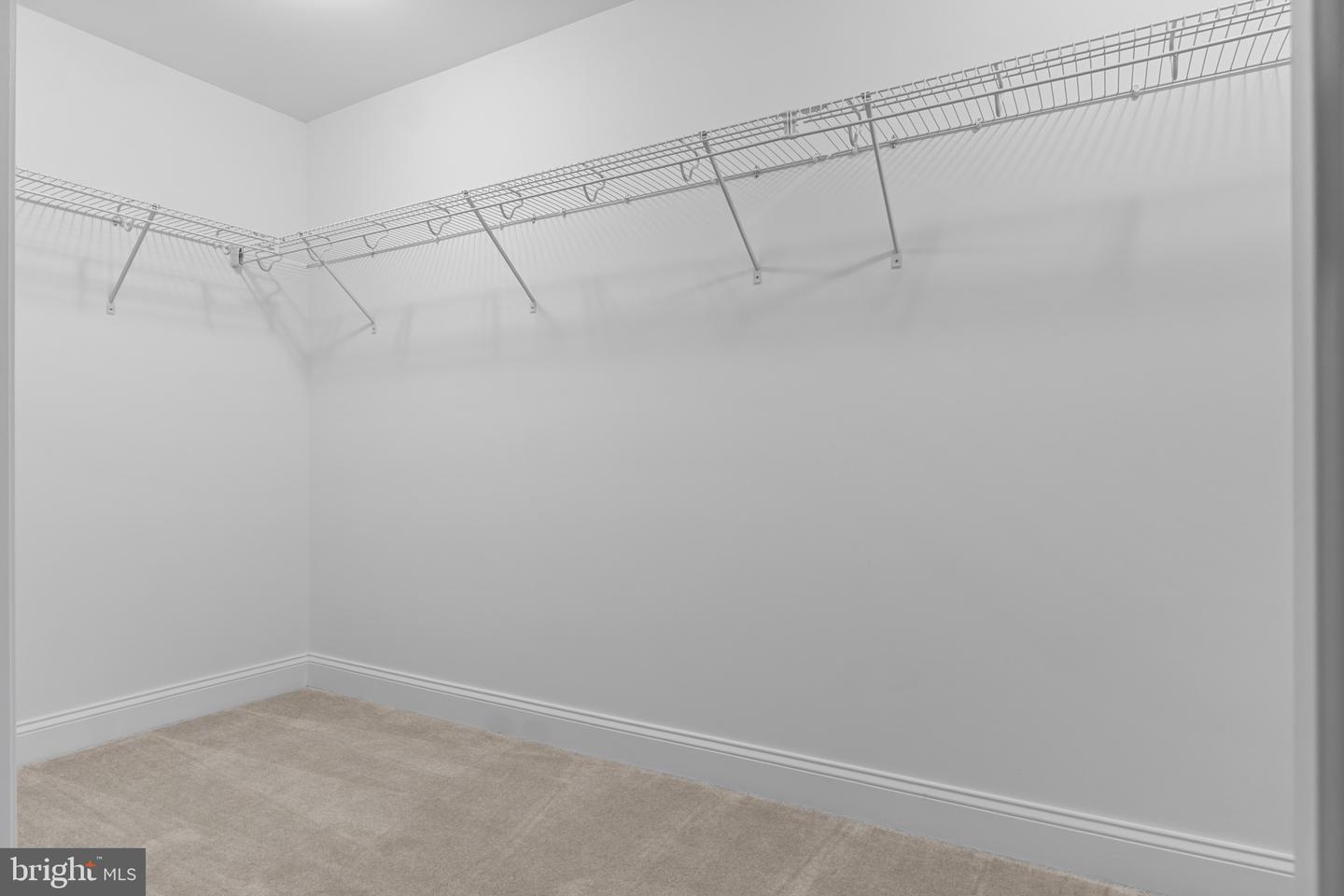 20430 Honeysuckle Dr Property Photo 56