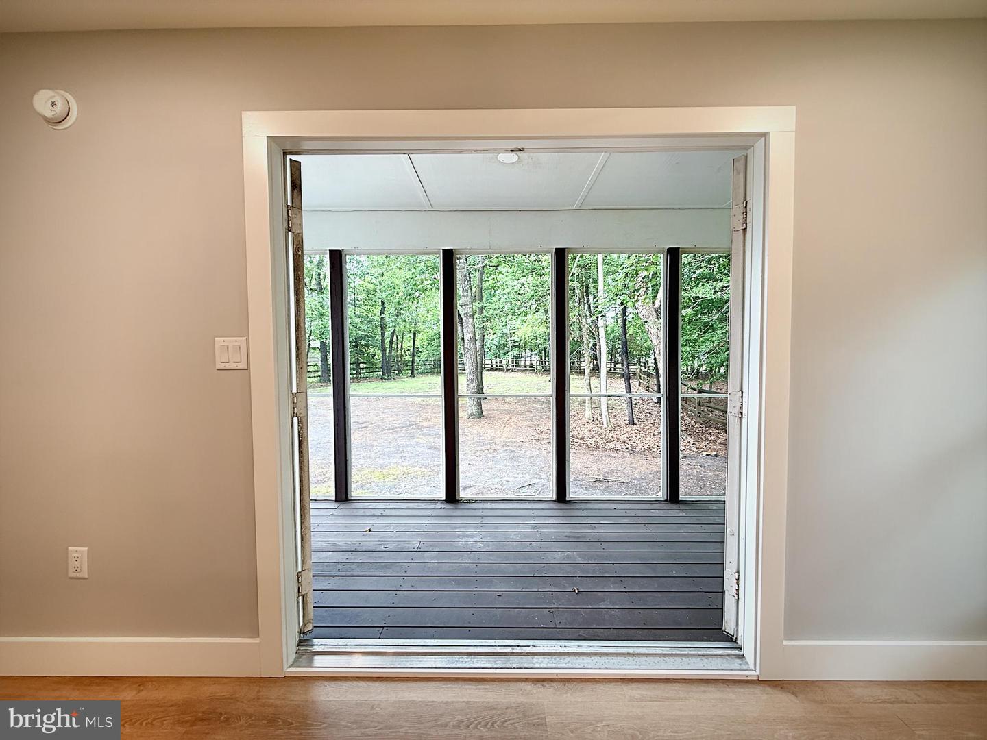 347 Fairway Ln Property Photo 24