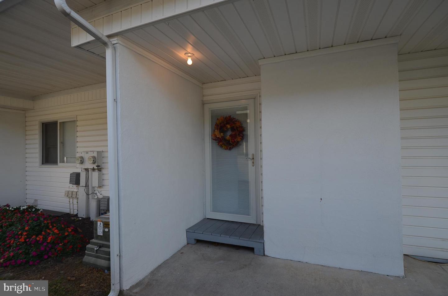 903 Houston Dr #903 Property Photo 2