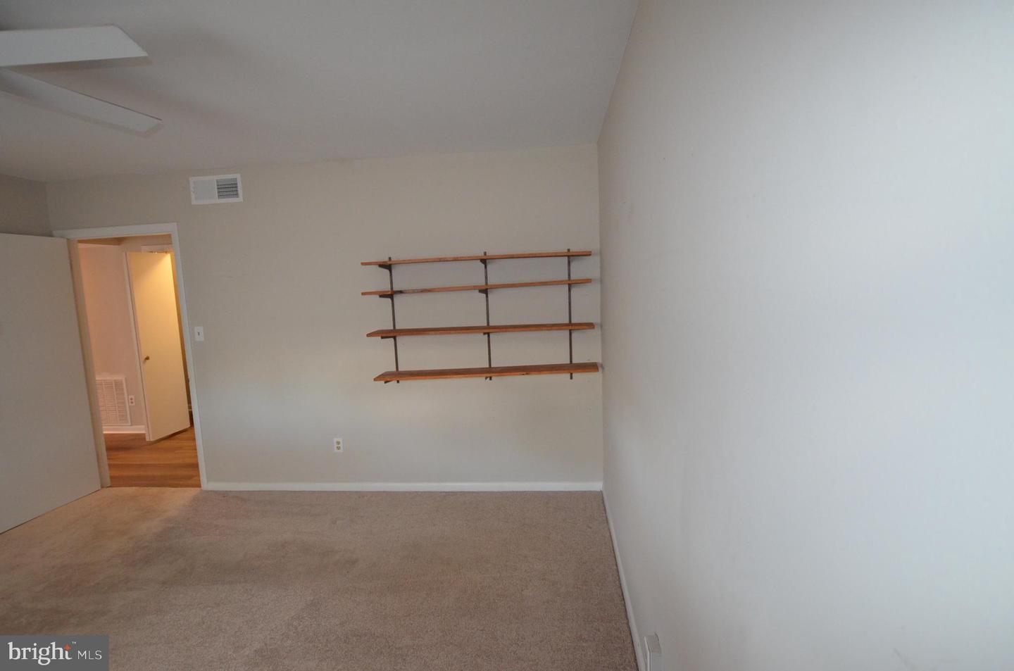 903 Houston Dr #903 Property Photo 15