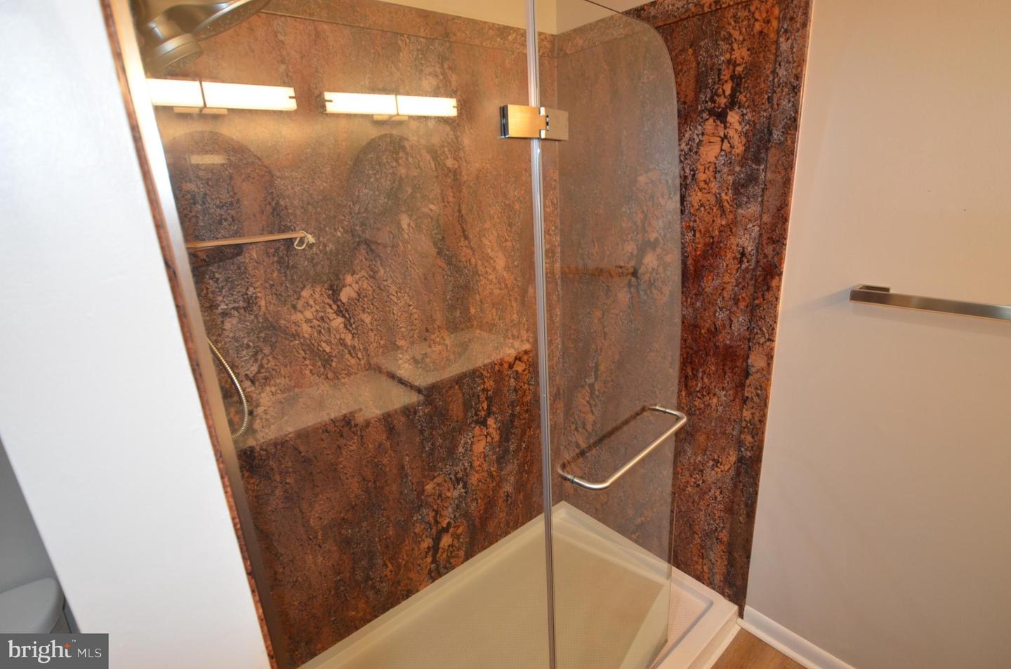 903 Houston Dr #903 Property Photo 17