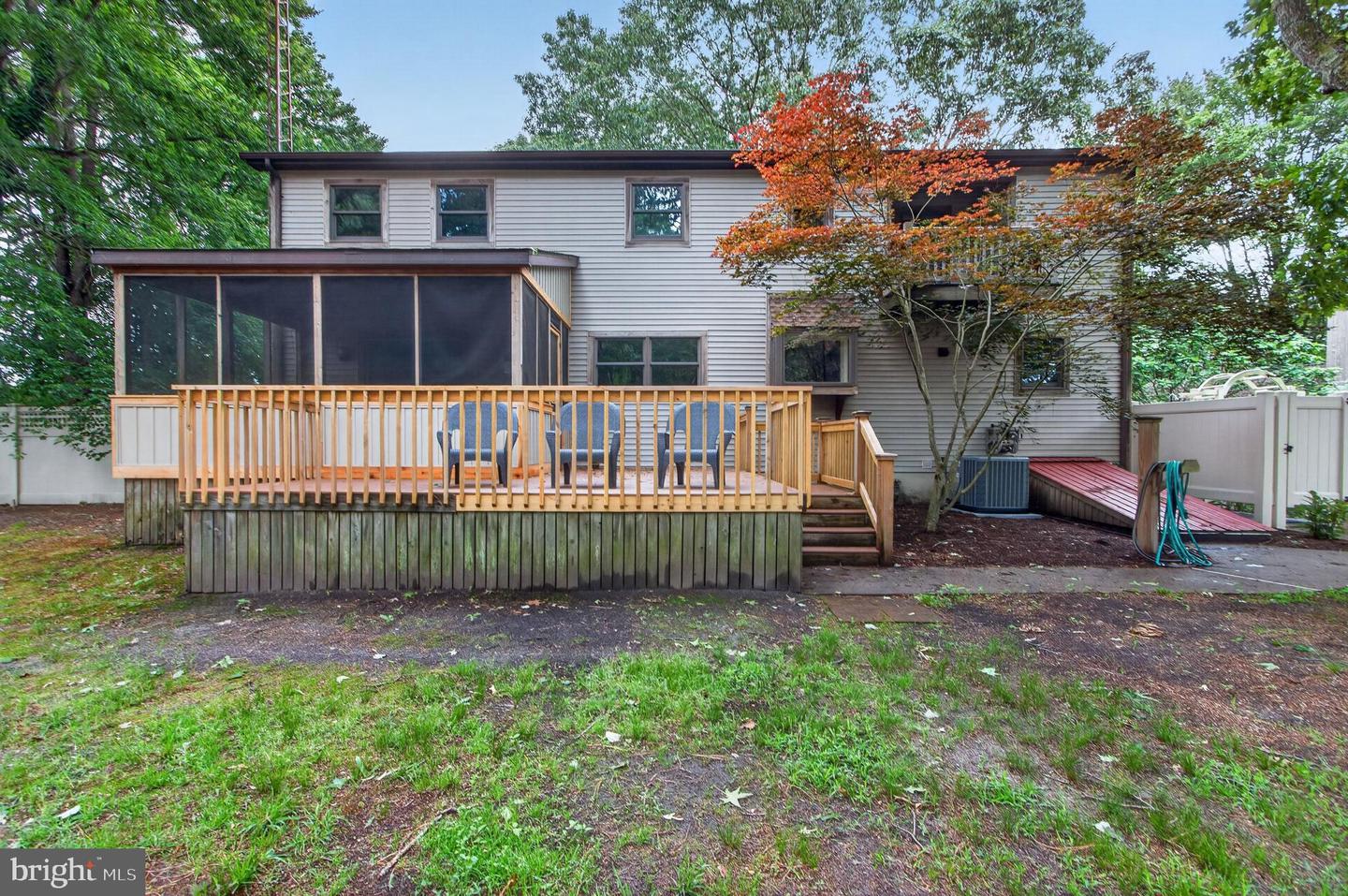 32524 Morning View Ln Property Photo 4