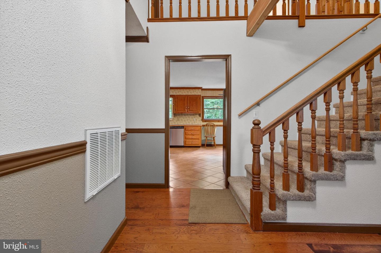 32524 Morning View Ln Property Photo 8