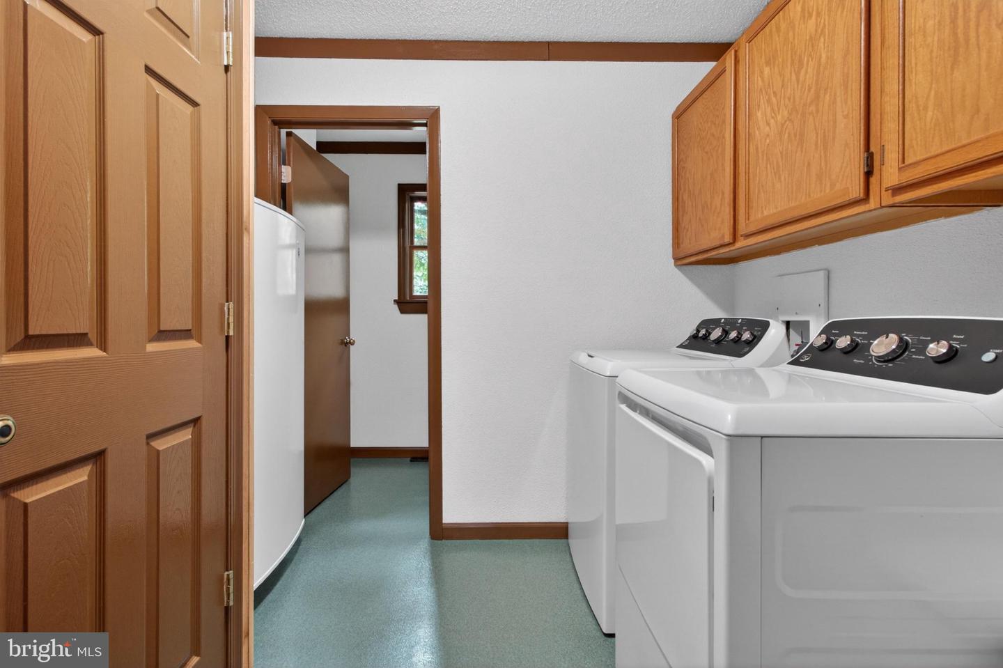 32524 Morning View Ln Property Photo 18