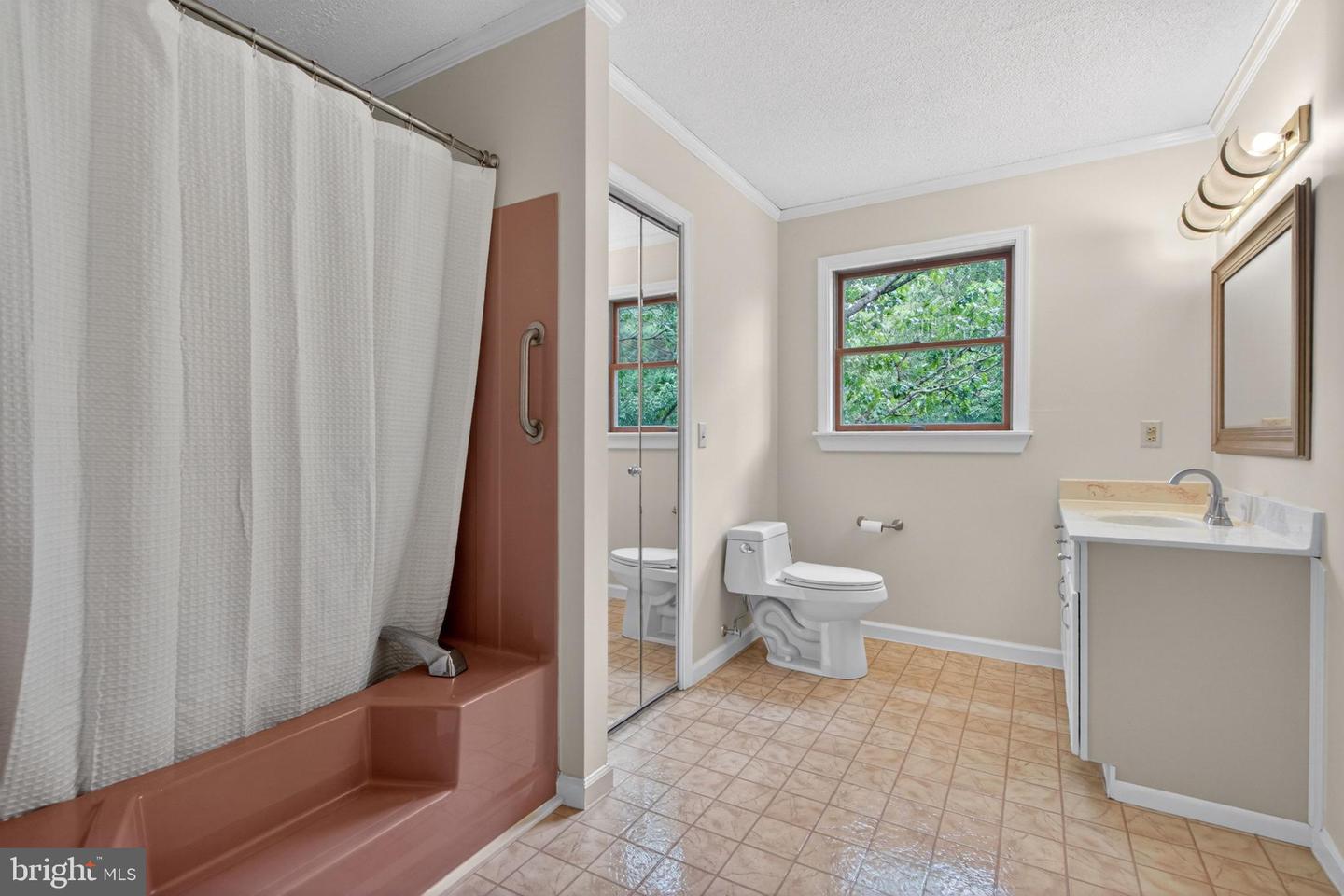 32524 Morning View Ln Property Photo 28