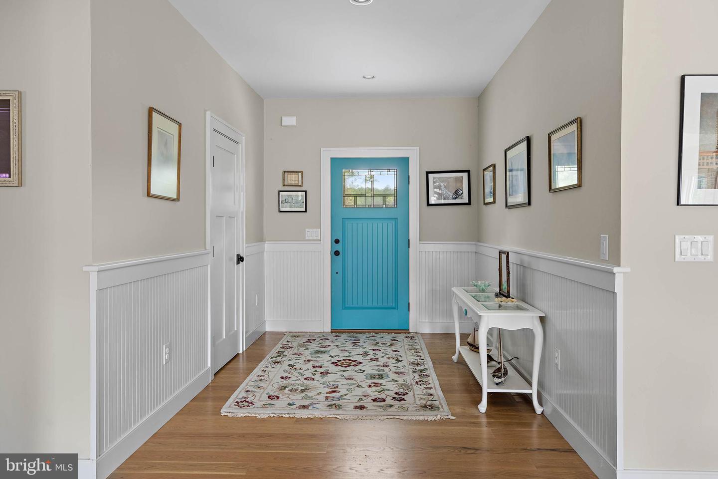 22136 Waterview Rd Property Photo 5