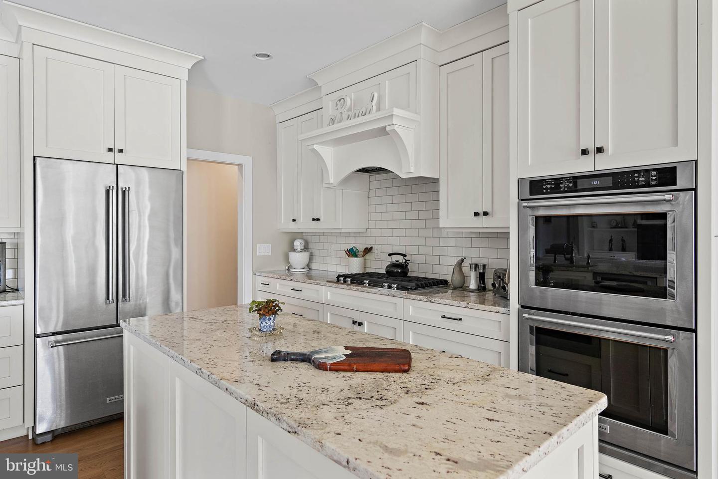 22136 Waterview Rd Property Photo 17