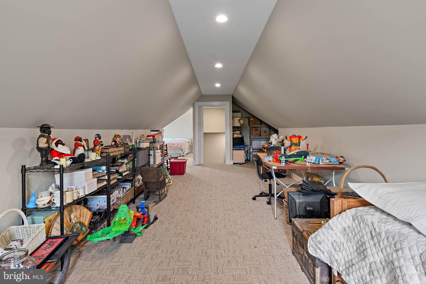22136 Waterview Rd Property Photo 43