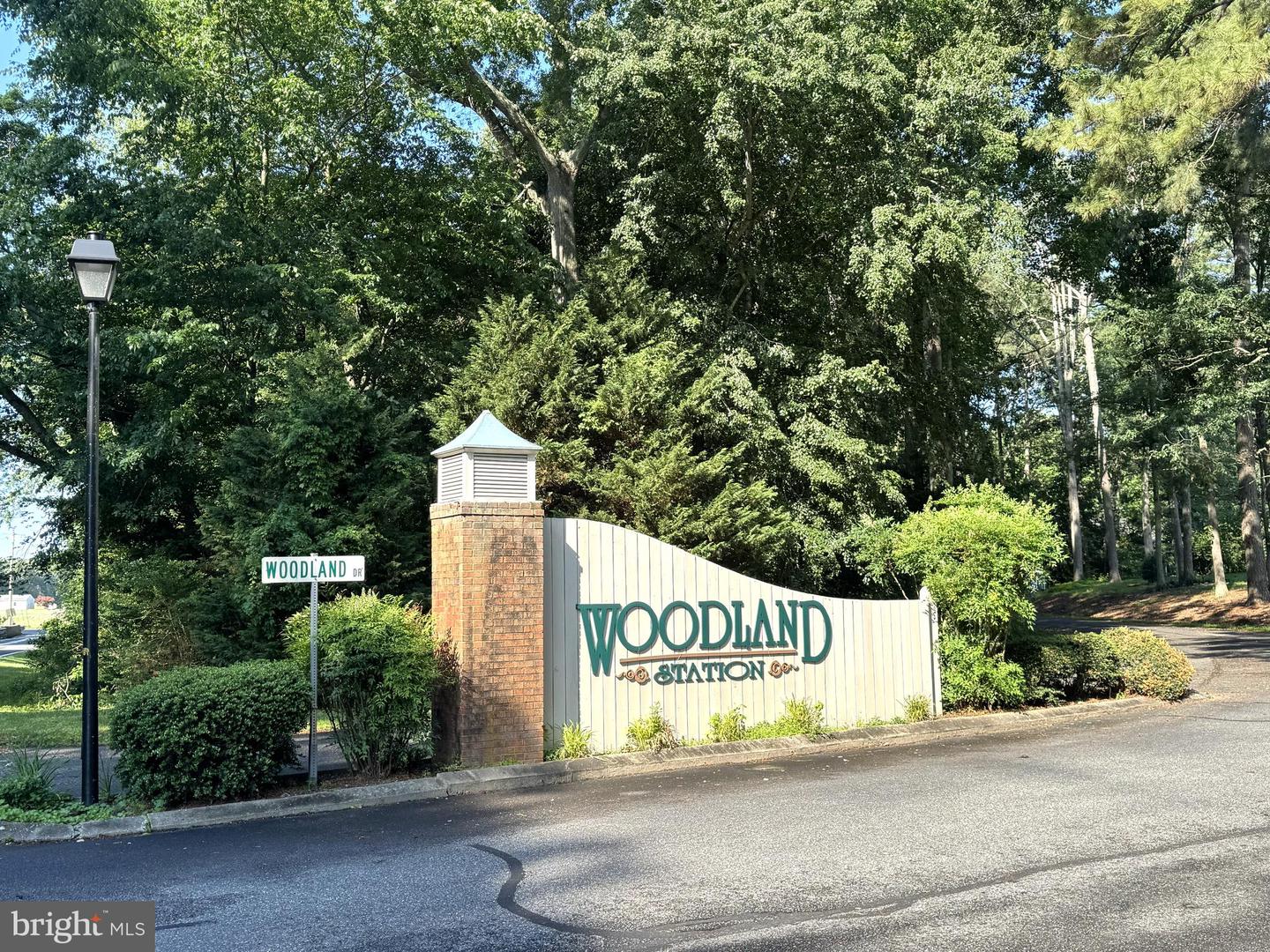 3 Woodland Dr Property Photo 2