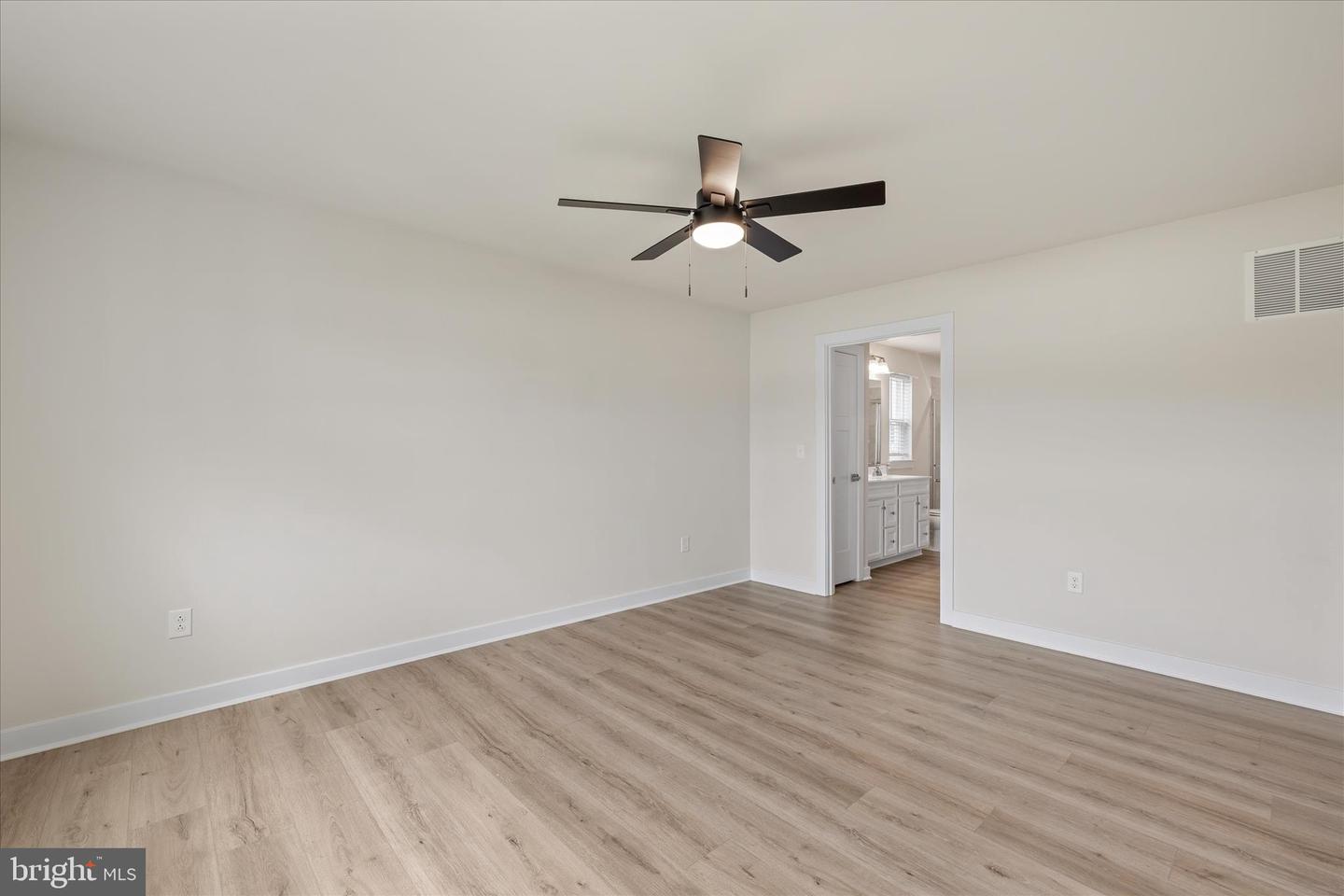 30441 Indigo Way Property Photo 17