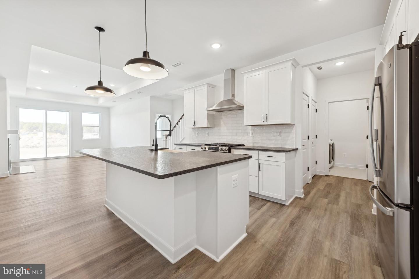 20533 Spyglass Cir Property Photo 4