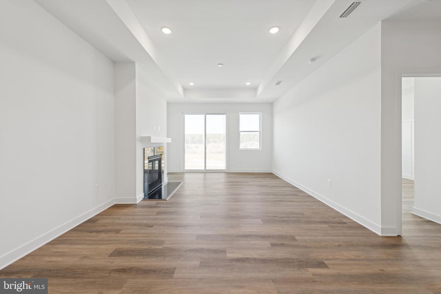 20533 Spyglass Cir Property Photo 9