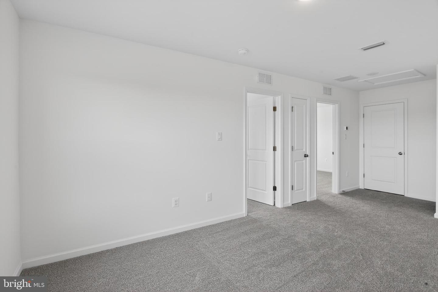 20527 Spyglass Cir Property Photo 16