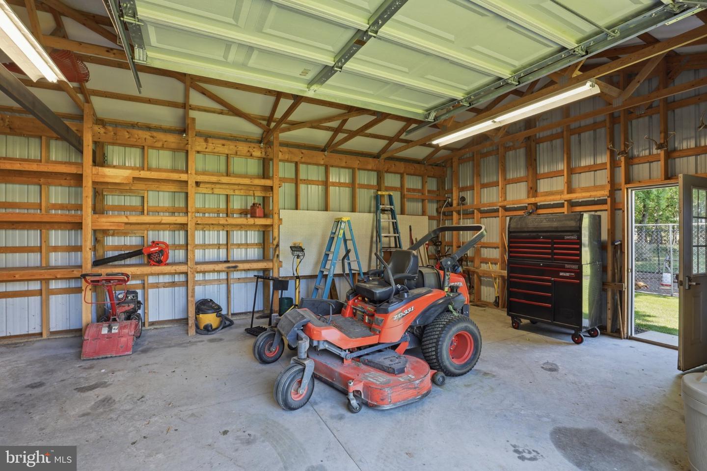 16932 Fitzgeralds Rd Property Photo 15