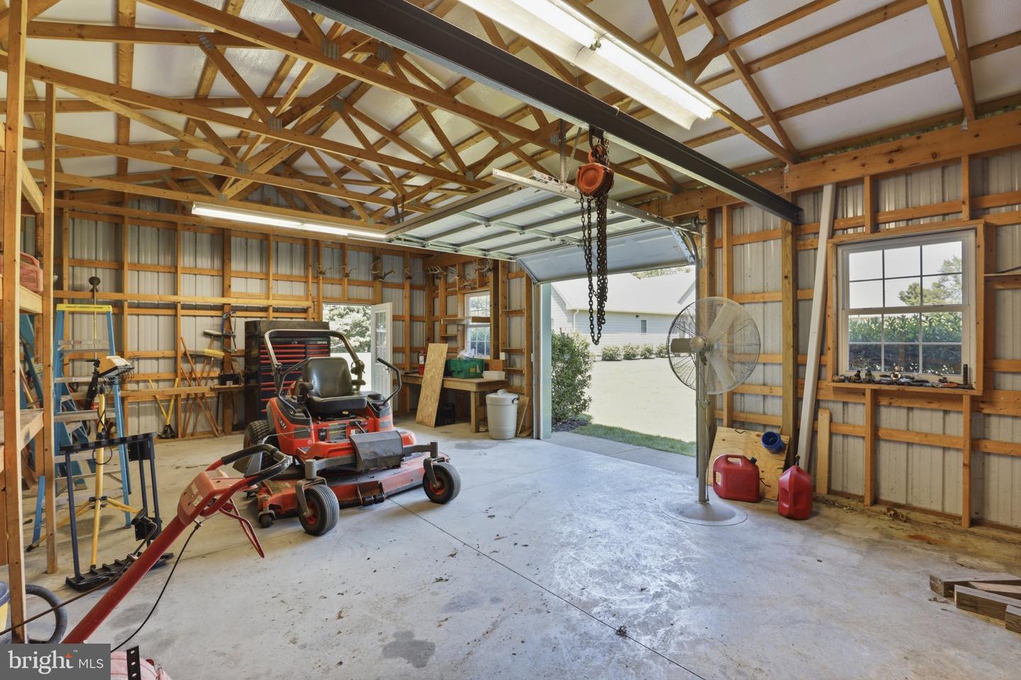 16932 Fitzgeralds Rd Property Photo 16