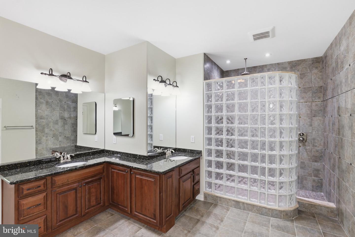16932 Fitzgeralds Rd Property Photo 43