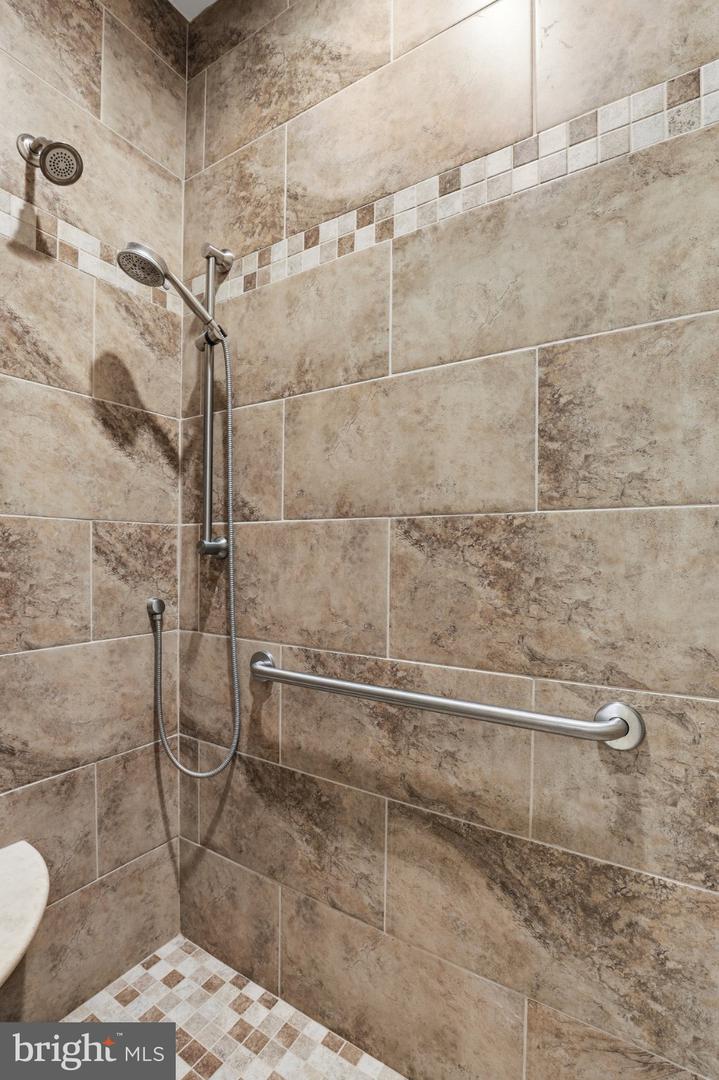 16932 Fitzgeralds Rd Property Photo 80