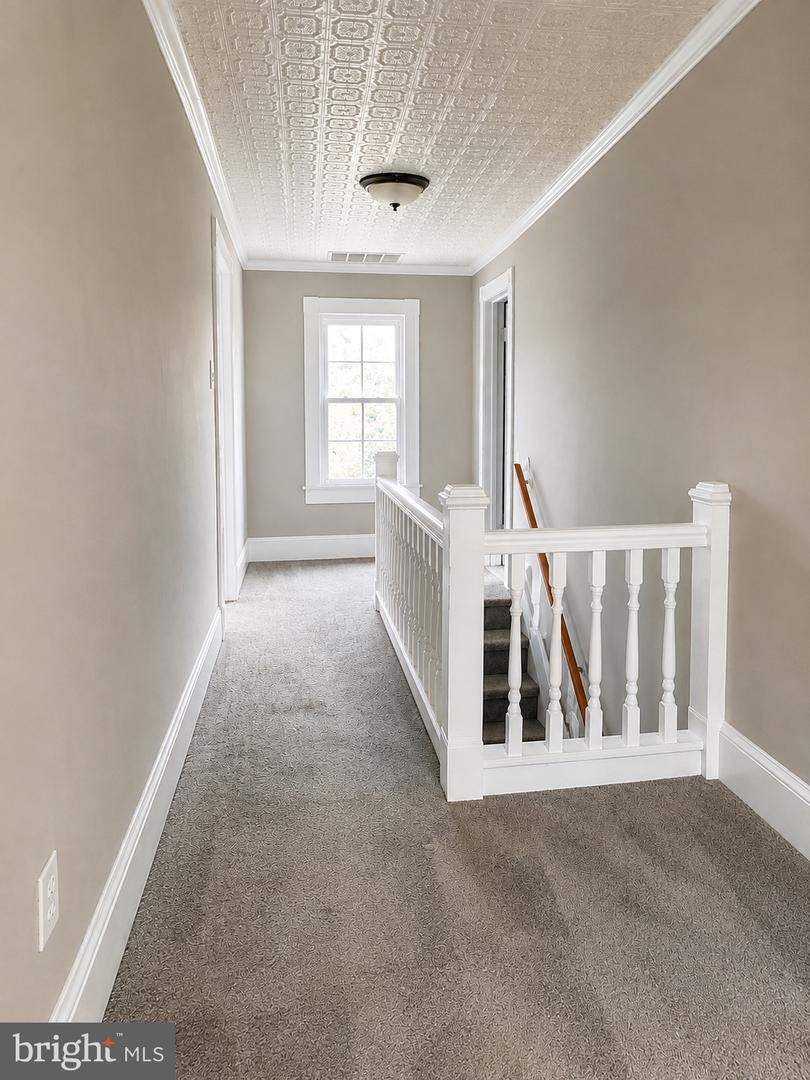 6 Delaware Ave Property Photo 19