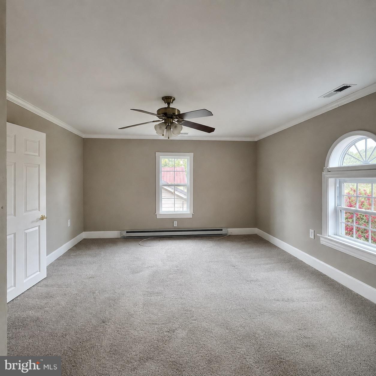 6 Delaware Ave Property Photo 23