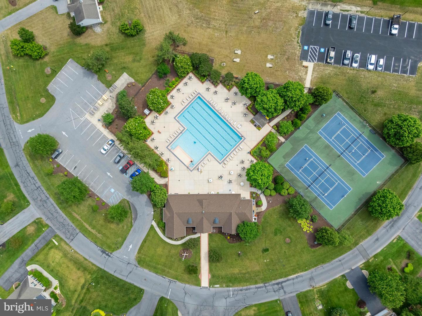 24923 Rivers Edge Rd Property Photo 44
